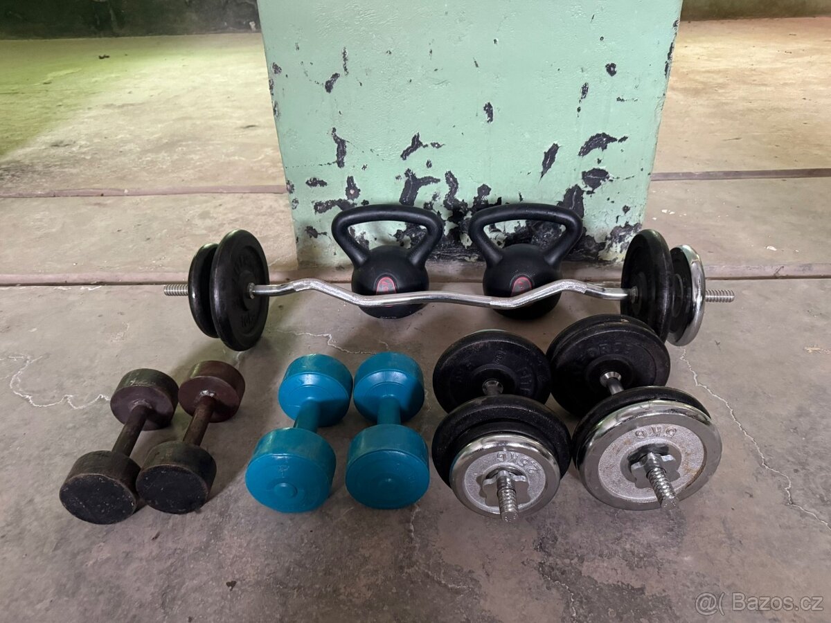 Posilovací lavice + činky - 2