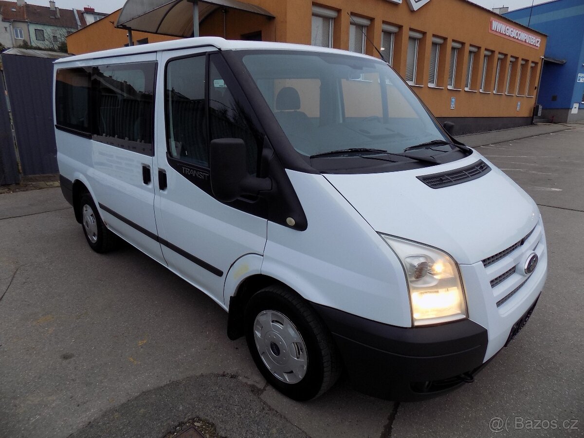 Ford Transit 2.2 TDCI SWB TREND AC 9 MÍST - 2