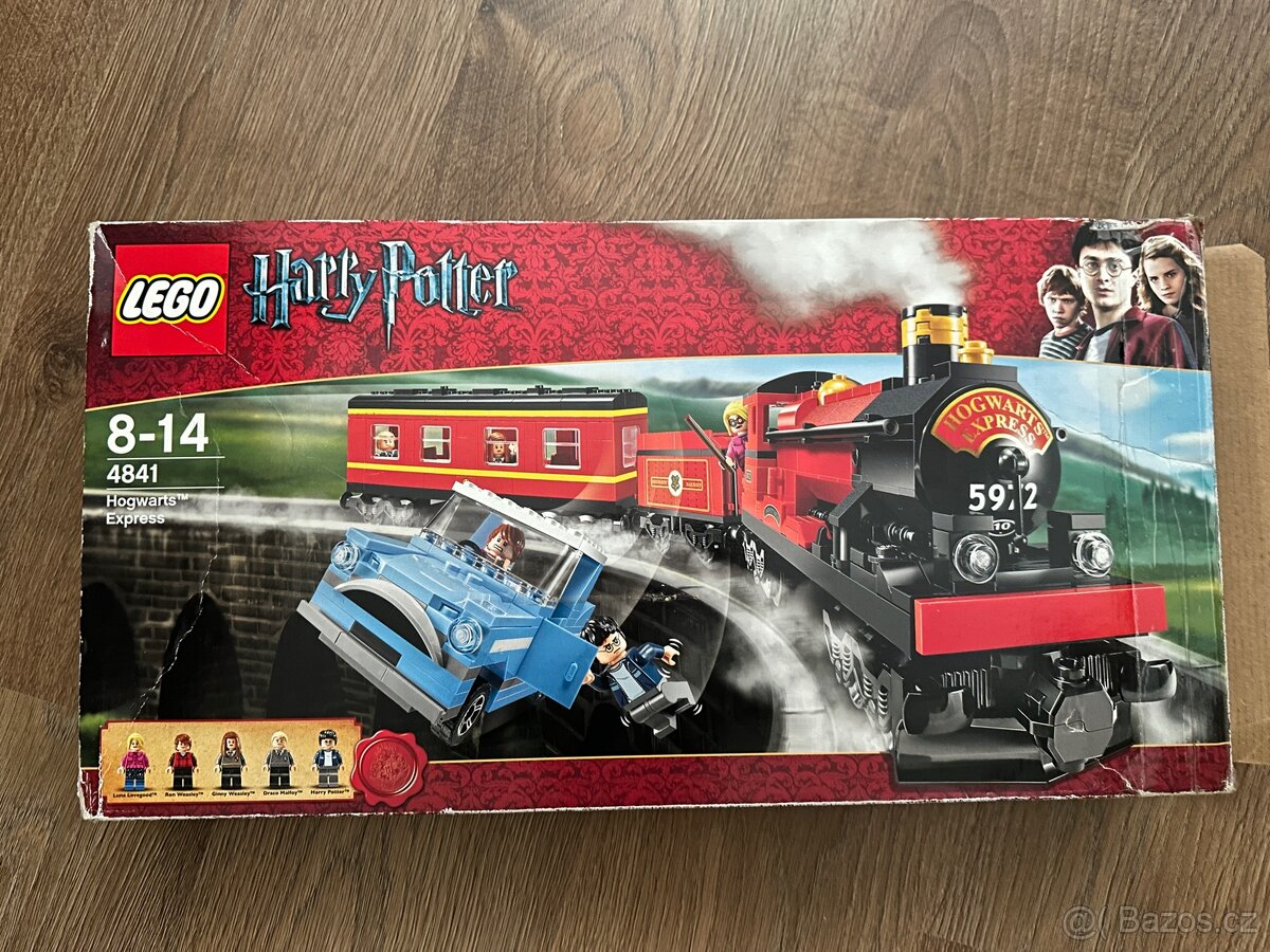 Lego Hogwarts Express 4841 - 2
