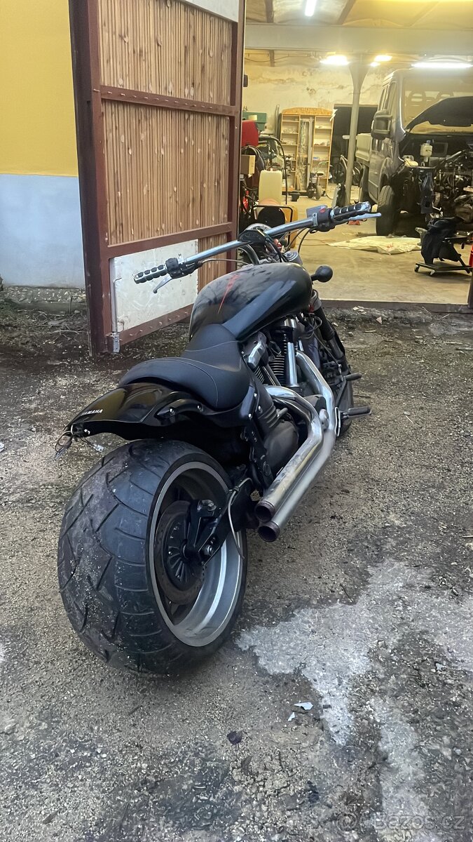 Yamaha XV 1600 Warrior - 2