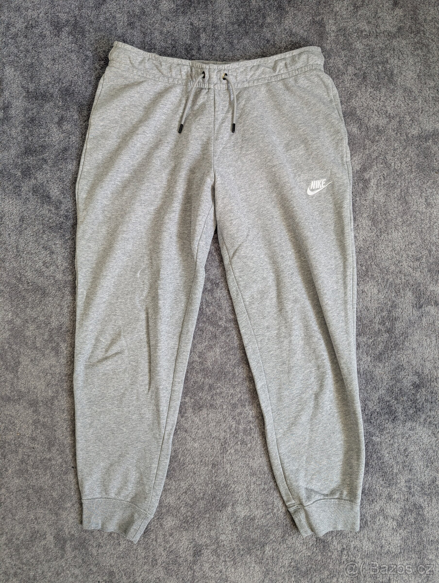 Nike šedé tepláky vel. M - 2