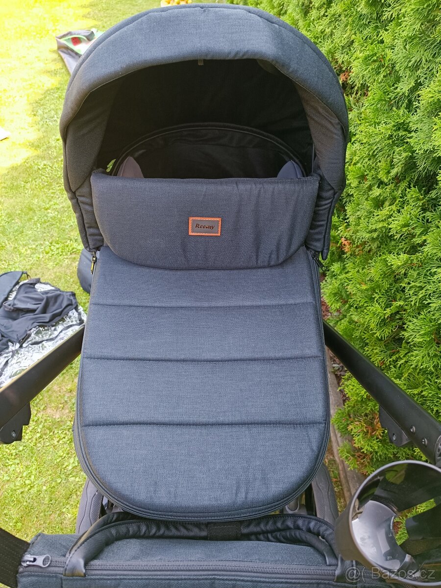 Reemy Bet černý kočárek TOP stav 2v1 - 2