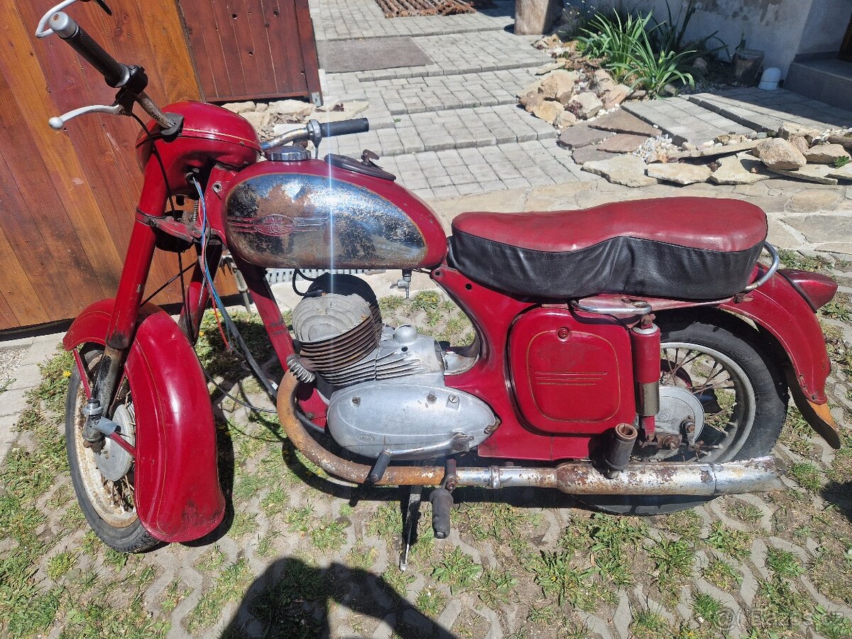 Jawa 350 kývačka - 2