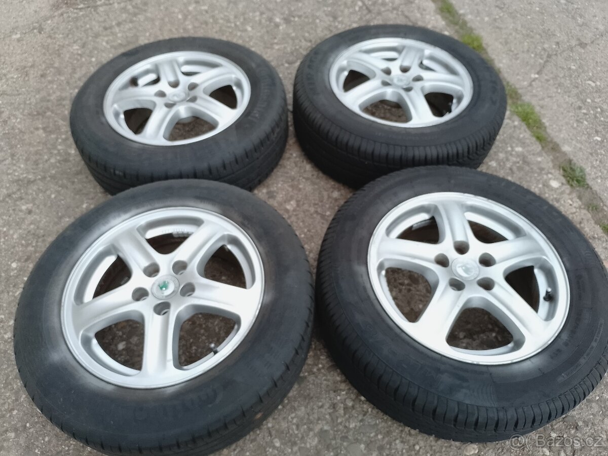 Lité Kola 195/65 R-15 škoda Octavia - 2