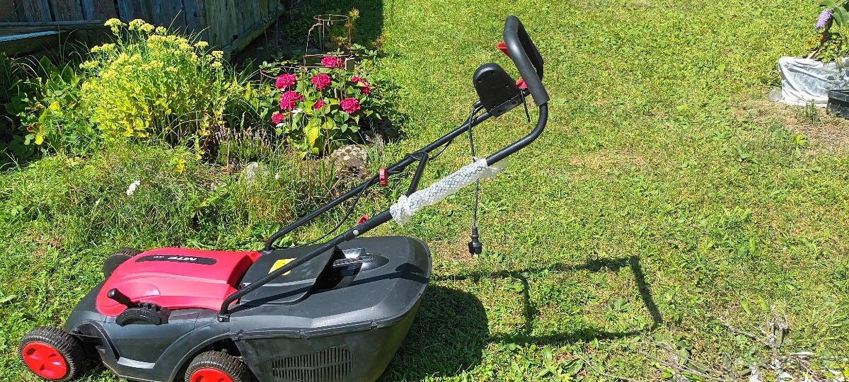 Prodám sekačku MTF 38 - 2
