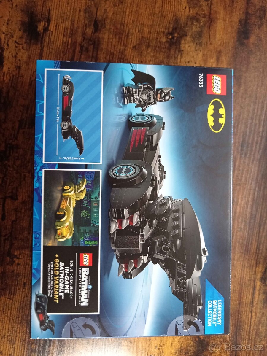 Lego Batman & Robin Batmobile 76333 - 2