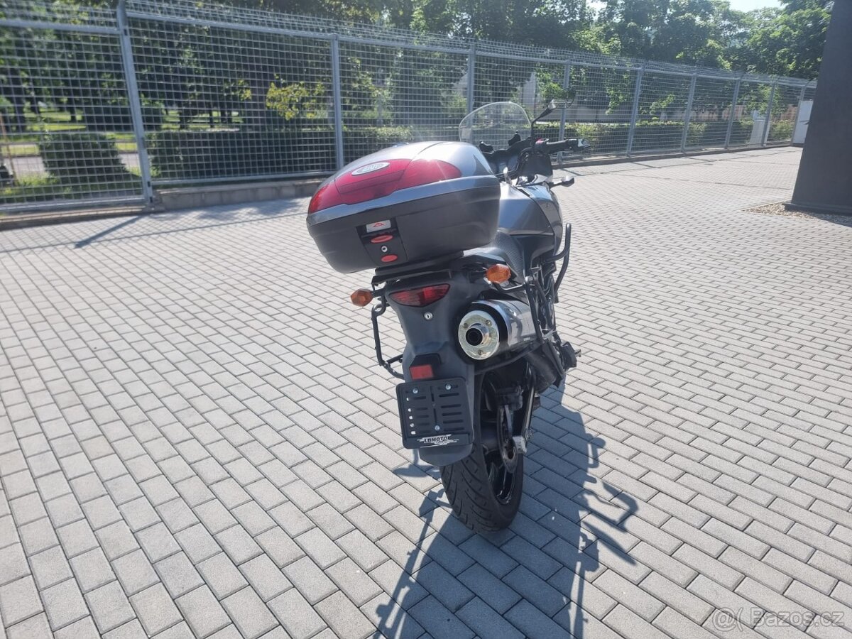 Suzuki DL V-Strom 650