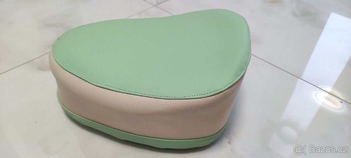 Sedlo Stadion S22 - 2