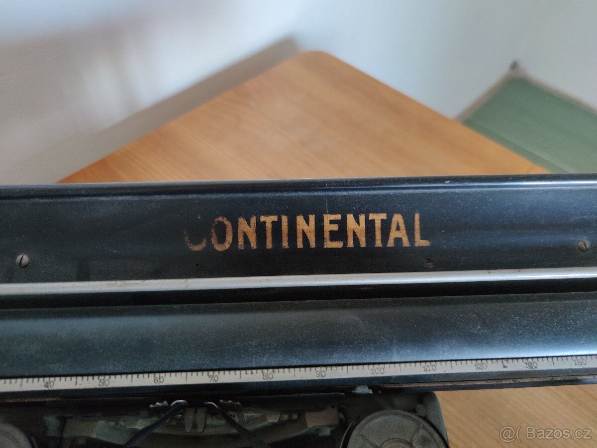 Historický psací stroj Continetal - 2