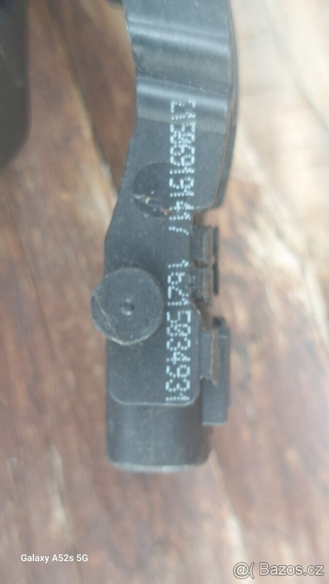 Levá klika dveří elektricka Oct.3 - 2