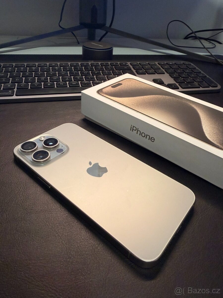 Apple iPhone 15 Pro Max 256GB, přírodní titan - 2