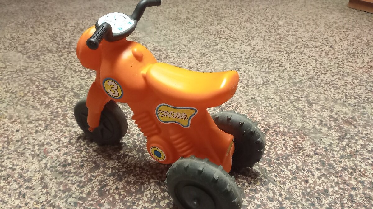 Dětská tříkolka odrážedlo - 2