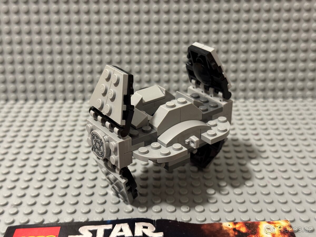 LEGO Star Wars 75128 - 2