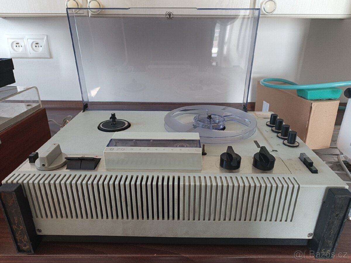 Prodám kotoučový magnetofon Tesla B70 - 2