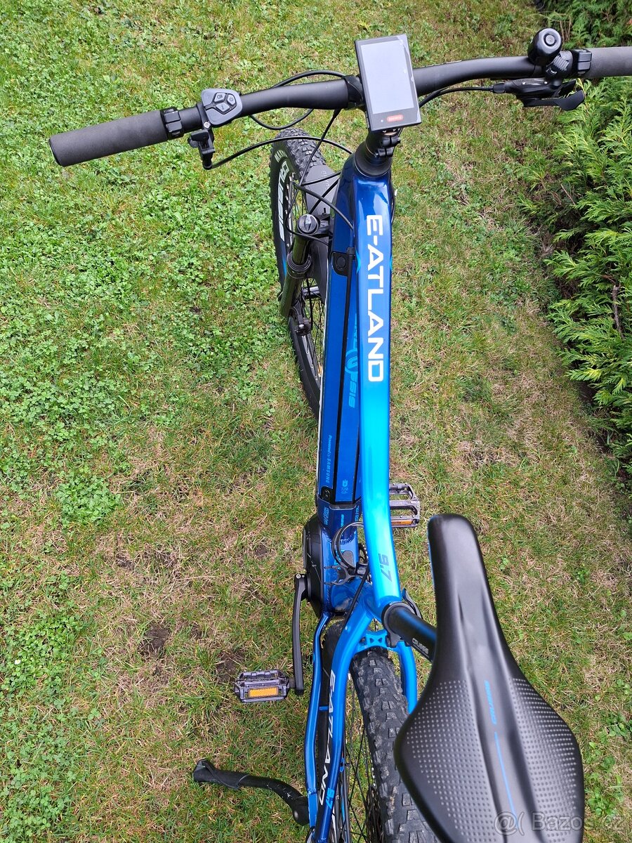 Crussis e-Atland 9.7 M - 2