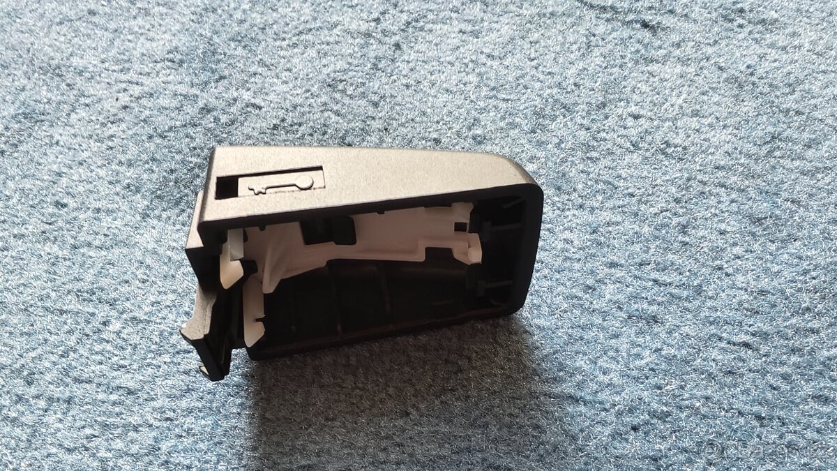 Krytka zámku Land Rover Freelander - 2