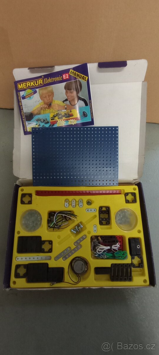 Stavebnice Merkur - 2