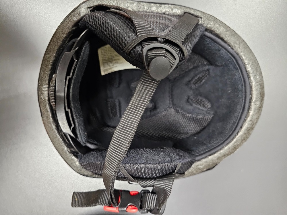 Prodám lyžařskou helmu - 2