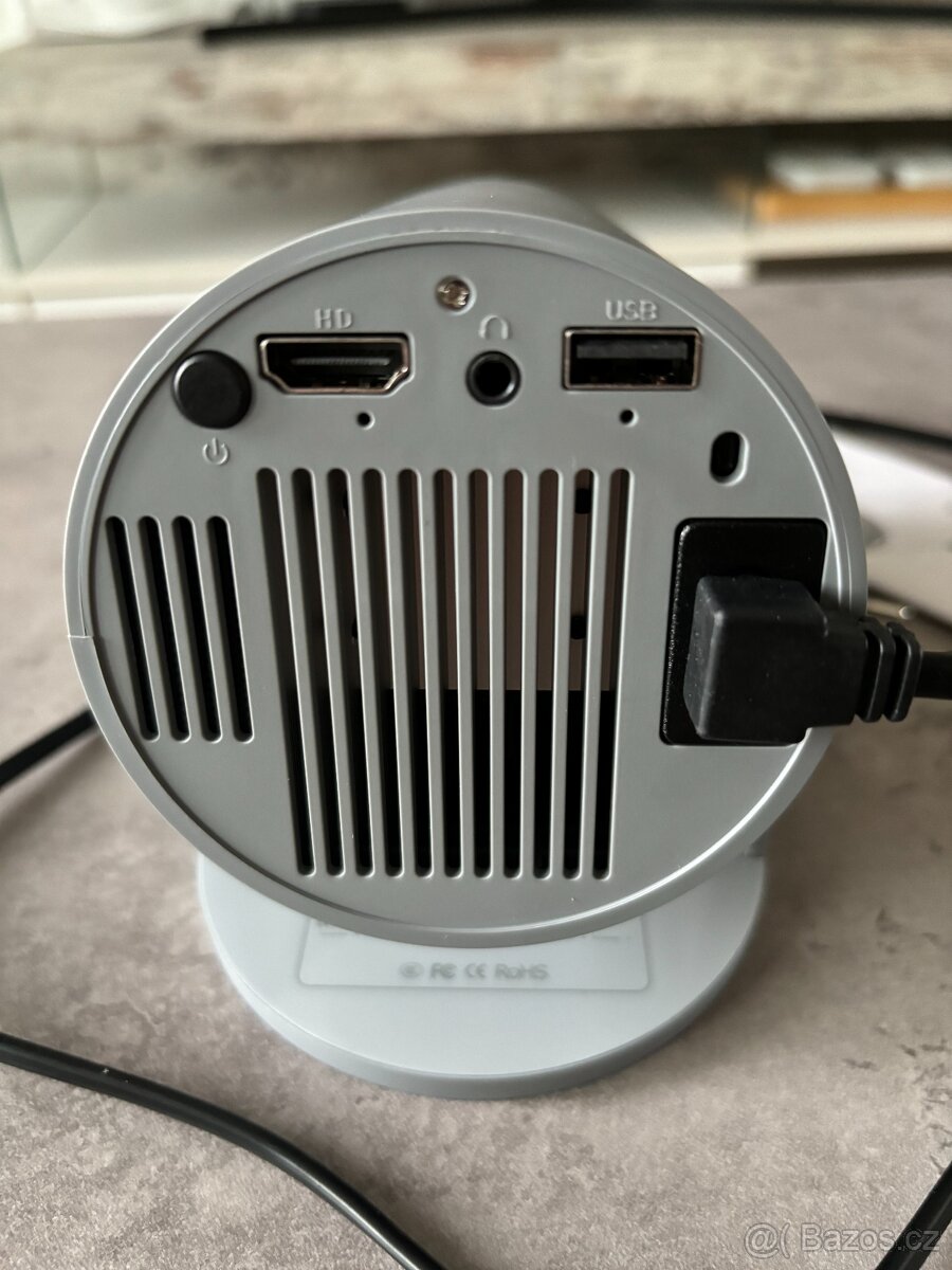 Projektor PRO 4K Android 11 šedý - 2