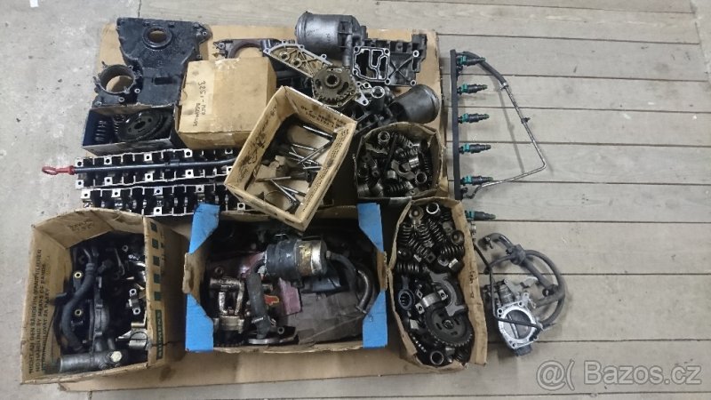 Díly motoru BMW M50B25 - 2