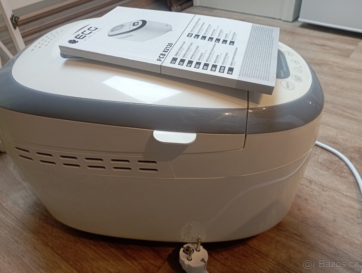 Domácí pekárna ECG - 2