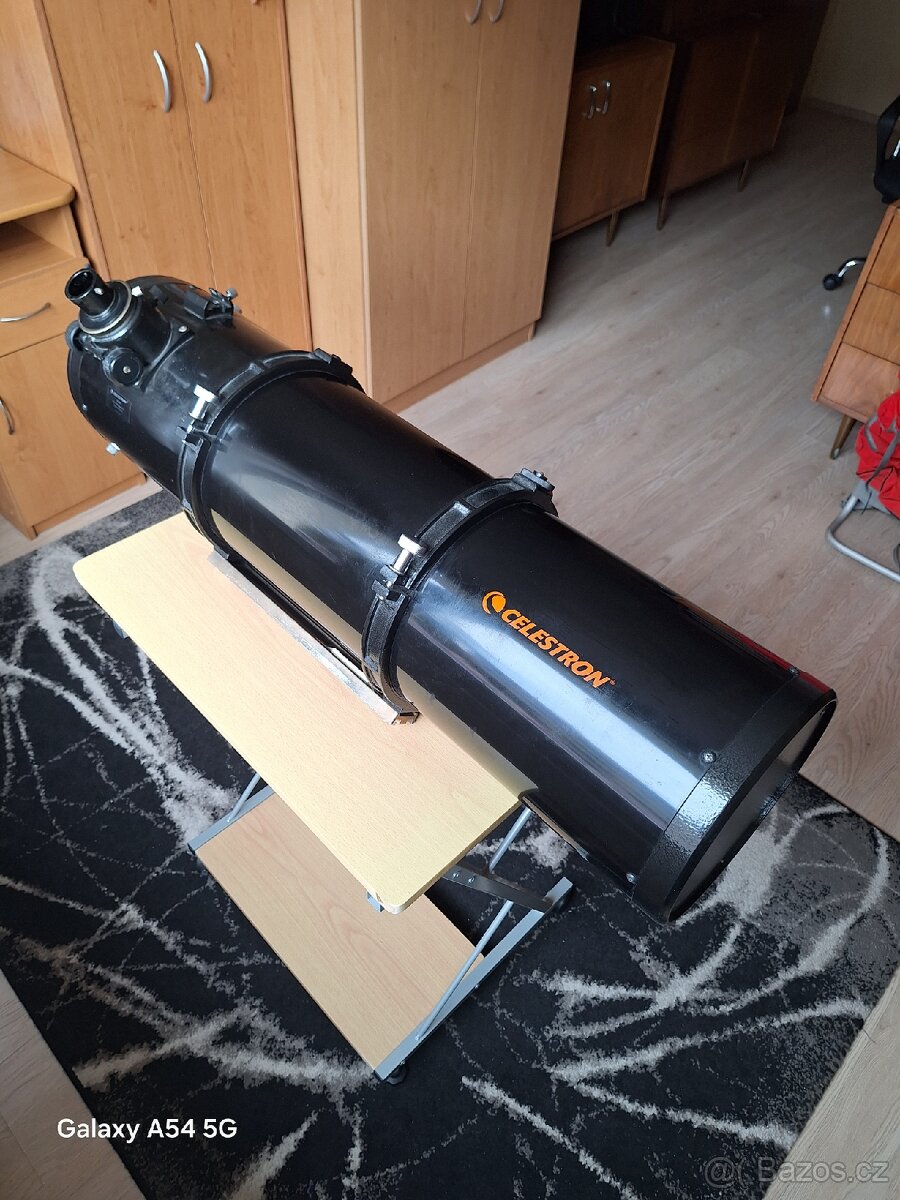 Hvězdářský dalekohled Celestron - 2