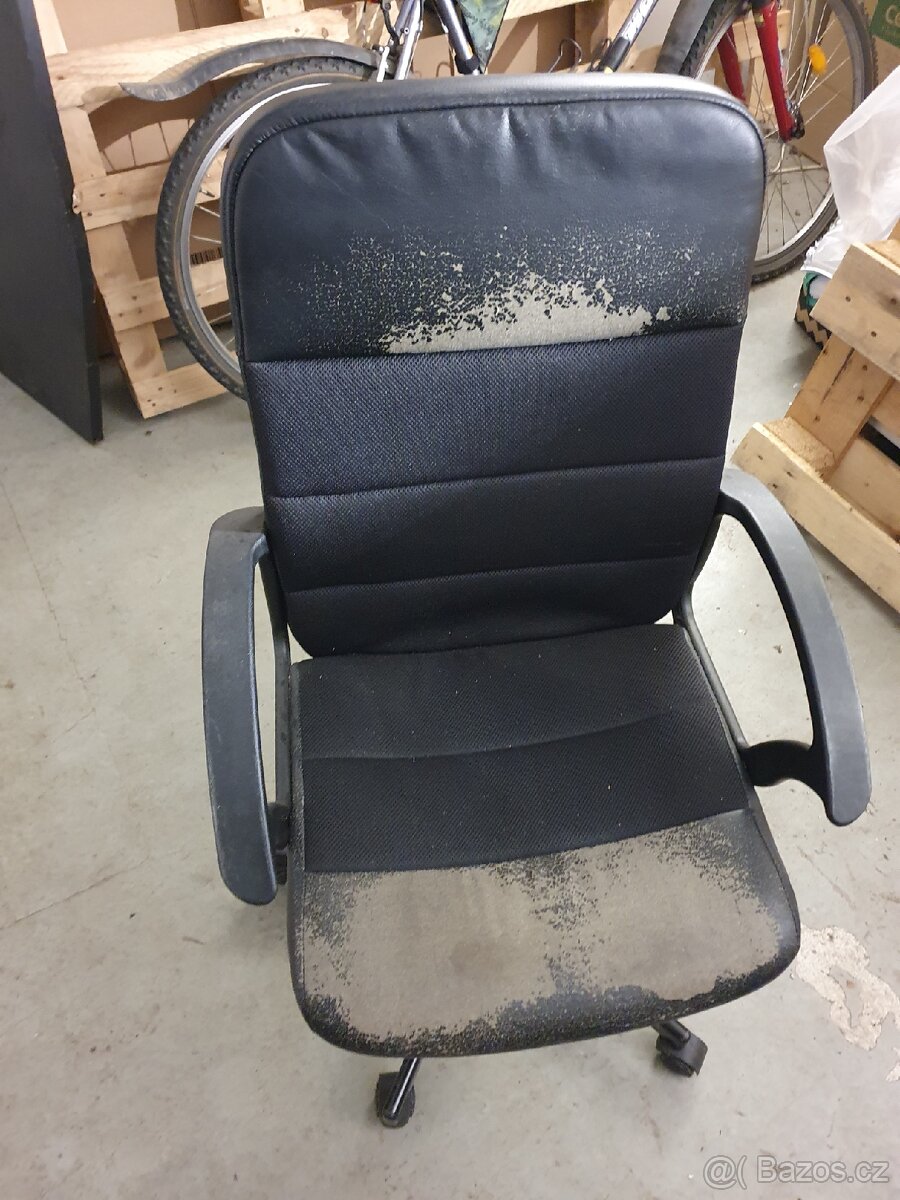 Kancelářská židle - 2