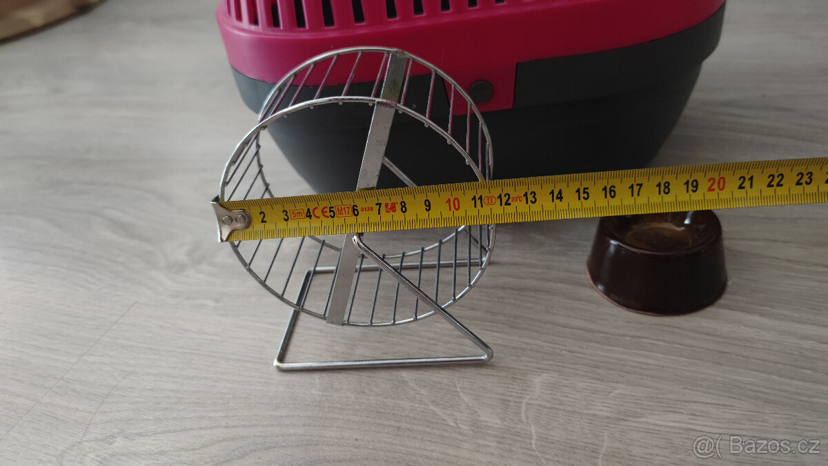 Přepravka, kolečko a miska pro křečka - 2