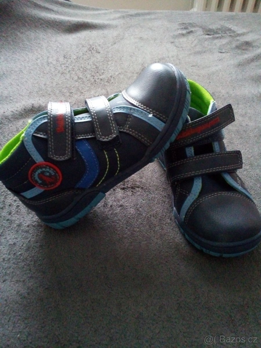 Nové boty Bát'a vel. 30 - 2