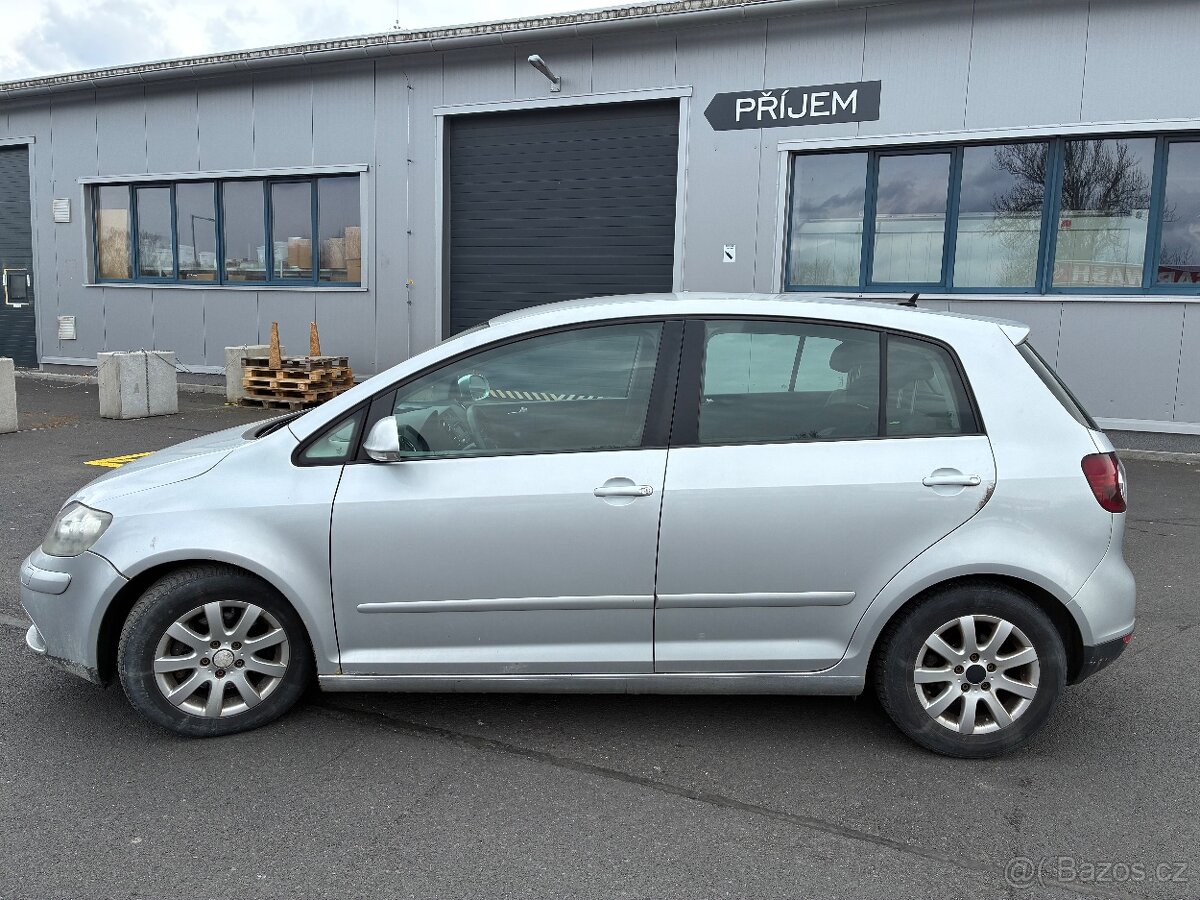 Golf 5 plus 1.9 TDi 77kw. R.v 2006 - 2