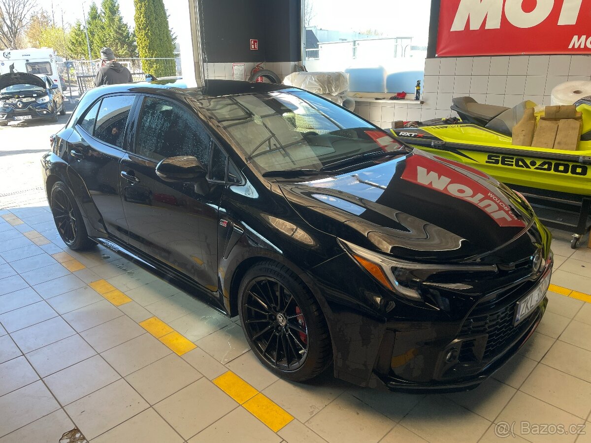 Toyota Corolla 1.6 GR-FOUR 223 kw High Performance - 2