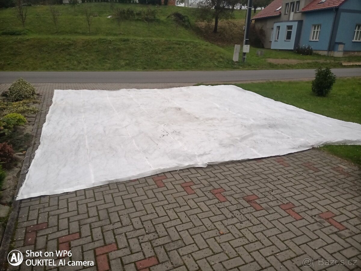 Krycí plachta - 2