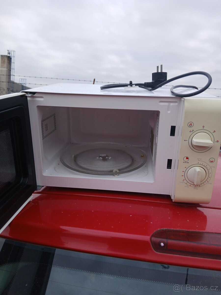 Mikrovlnná trouba Eta - 2