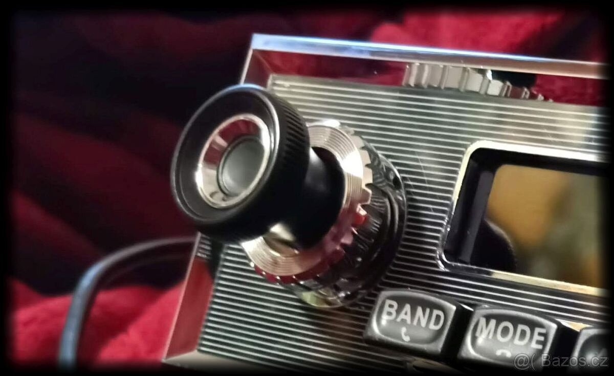 Retro autorádio do veterána - 2