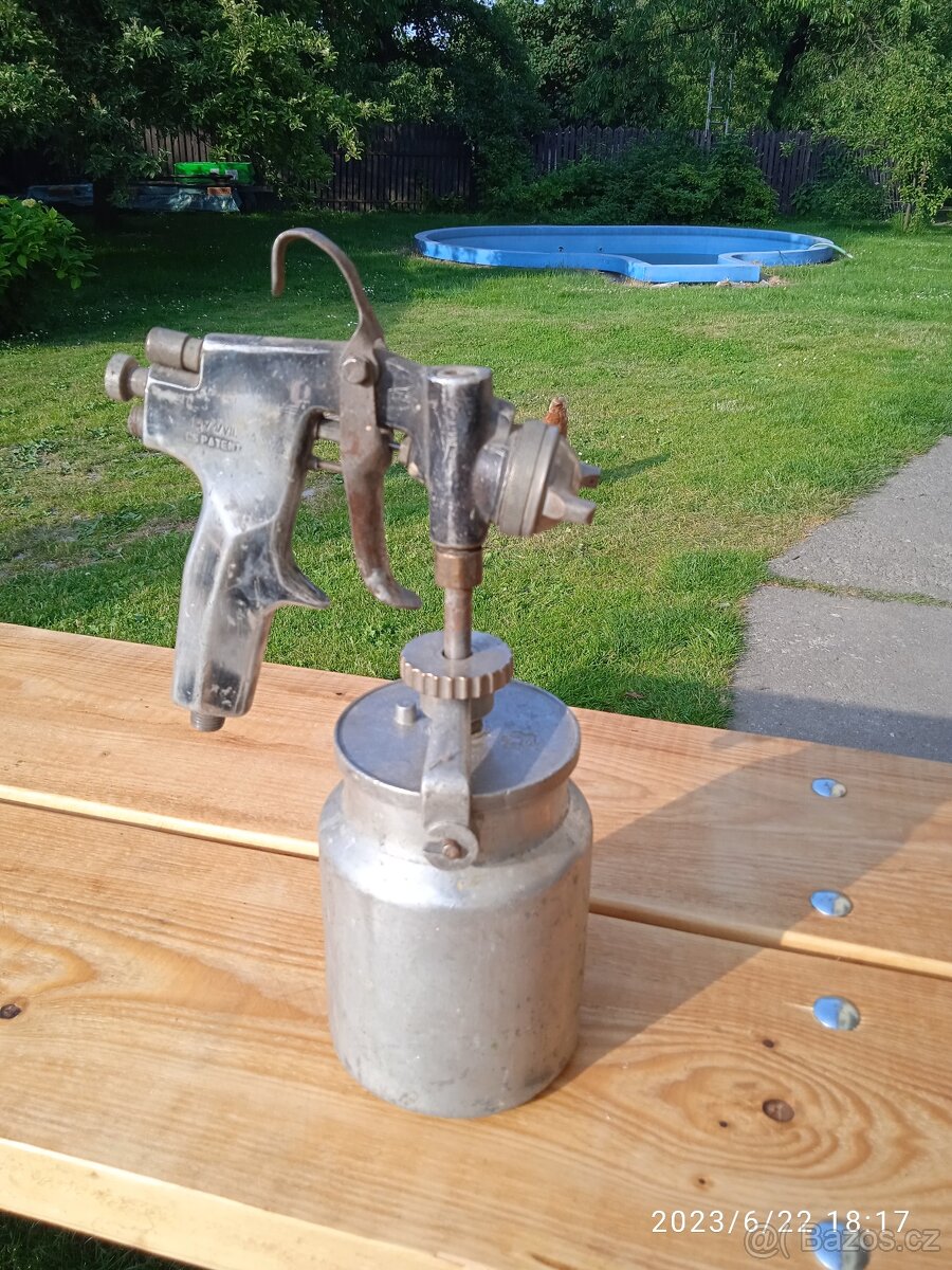 stříkací pistole - 2