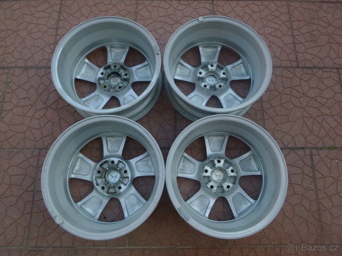 Alu sada disky - originál Hyundai ix35 5x114,3 6,5Jx16 ET45 - 2