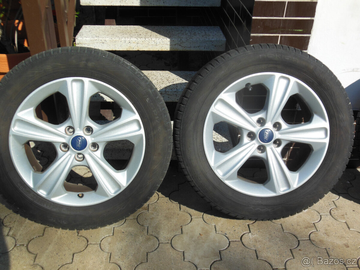 Kuga Originální zimní sada Alu kol 17" 235/55R17 - 2
