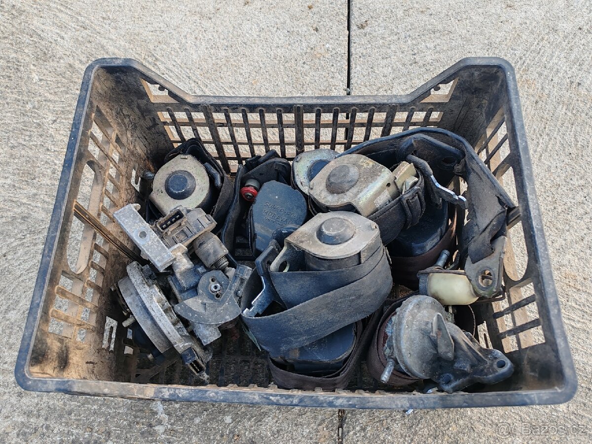 Škoda Favorit - Díly - 2