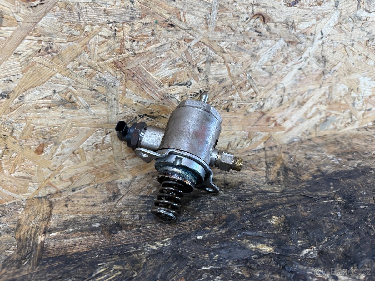 PALIVOVÉ ČERPADLO 2.0 TFSI 06J127025C - 2