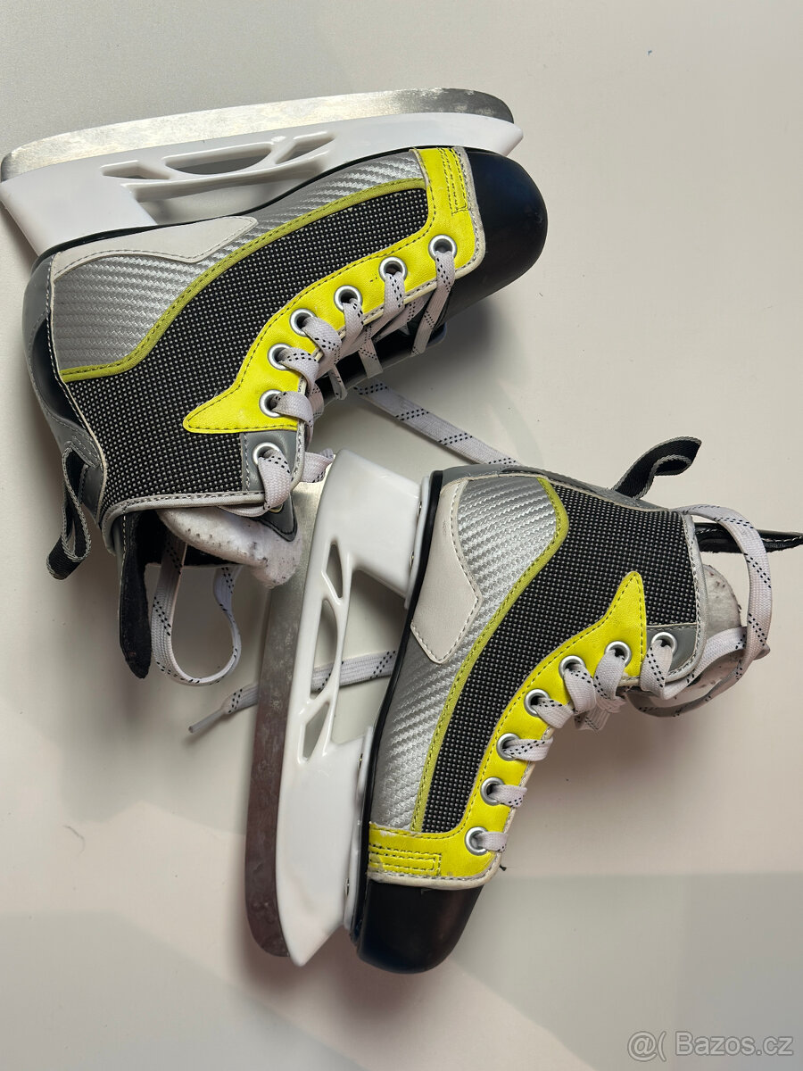 Chlapecké rostoucí brusle vel. 29-32 - 2