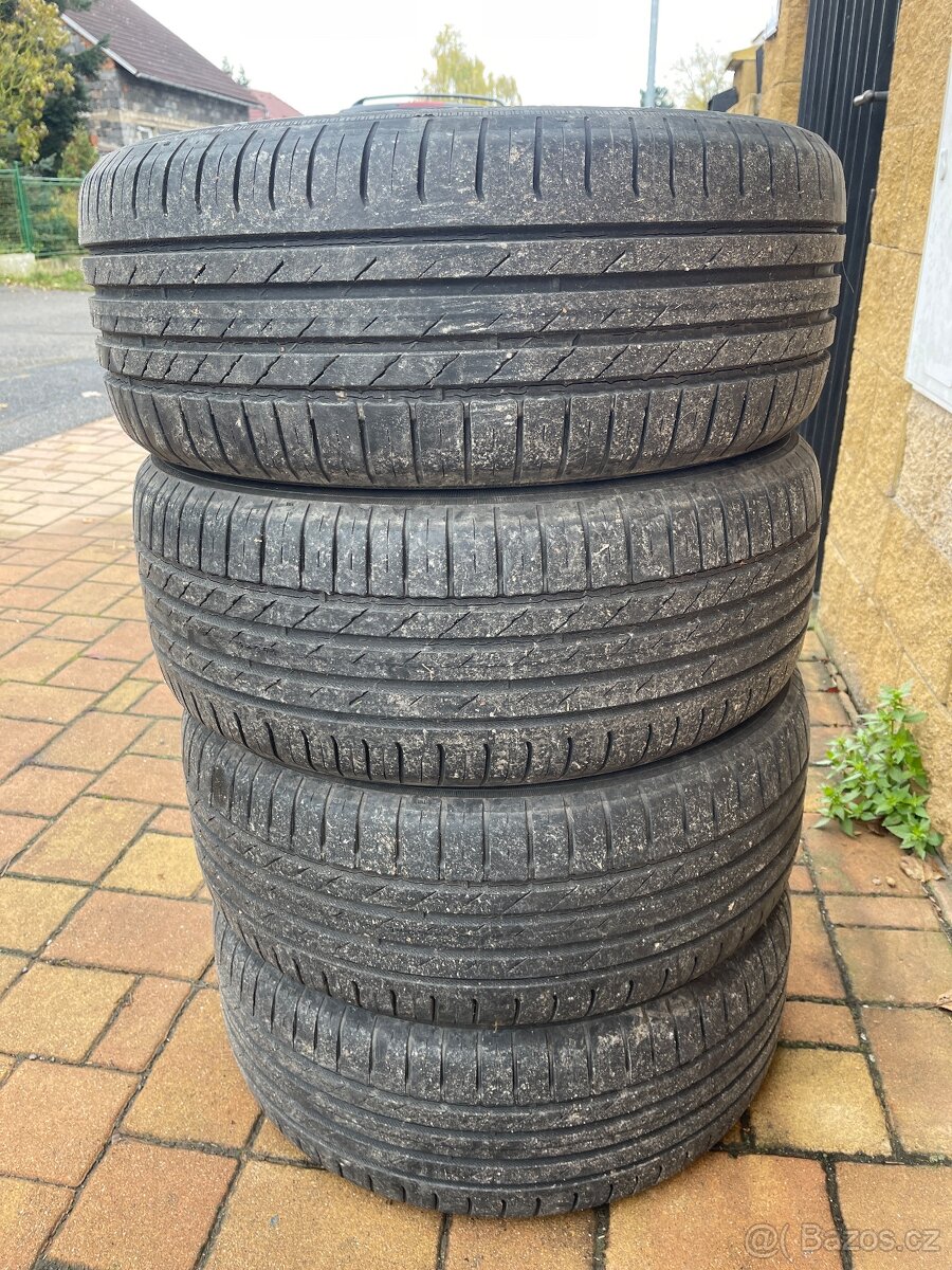 4xLetní pneu Nokian Wetprof 215/55 R16 97W - 2