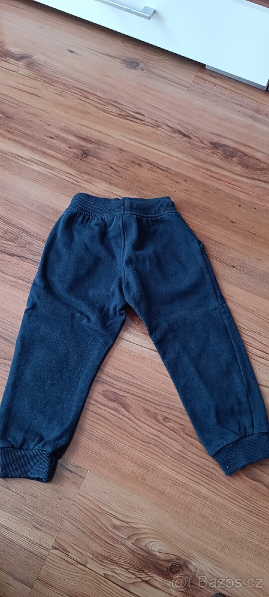 Tepláky Tlapková patrola vel. 98 - 2