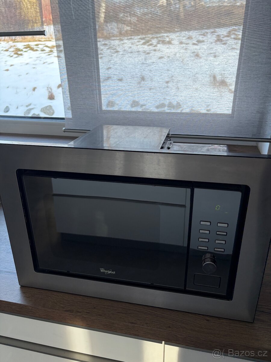Vestavěná mikrovlnná trouba - 2