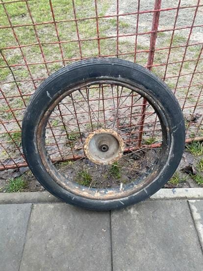 Jawa 550 přední kolo - 2