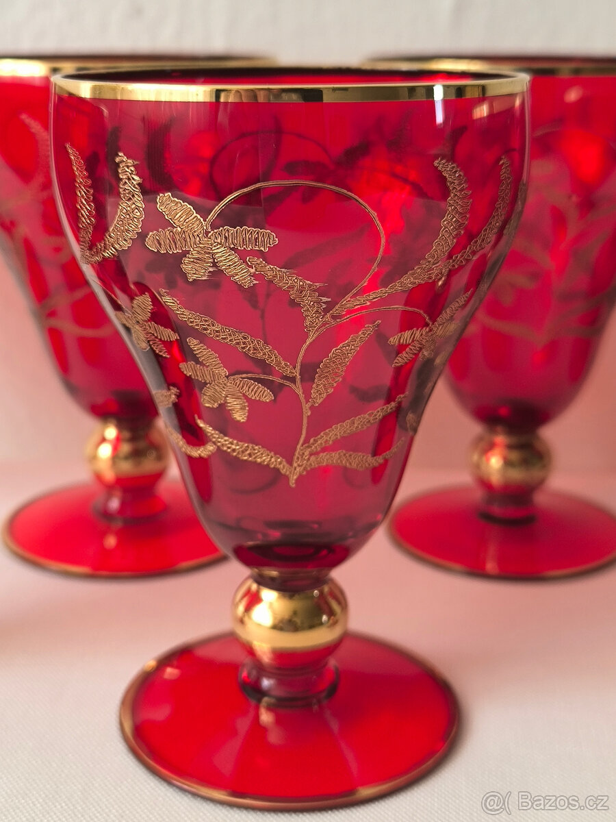 Červené sklenice 7x - 2