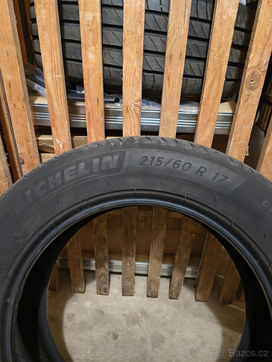 Letní pneu 215/60 R17 Michelin Primacy 4 - 2