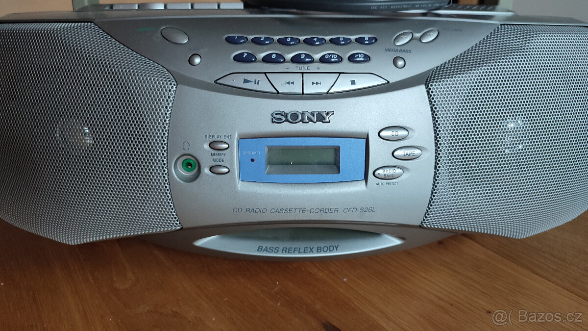 Kazetový a CD přehrávač SONY CFD-S26L - 2