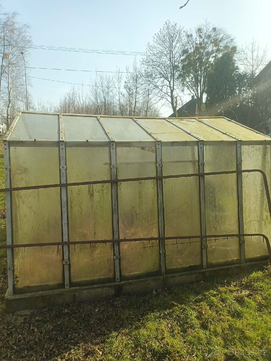 Prodám skleník - 2