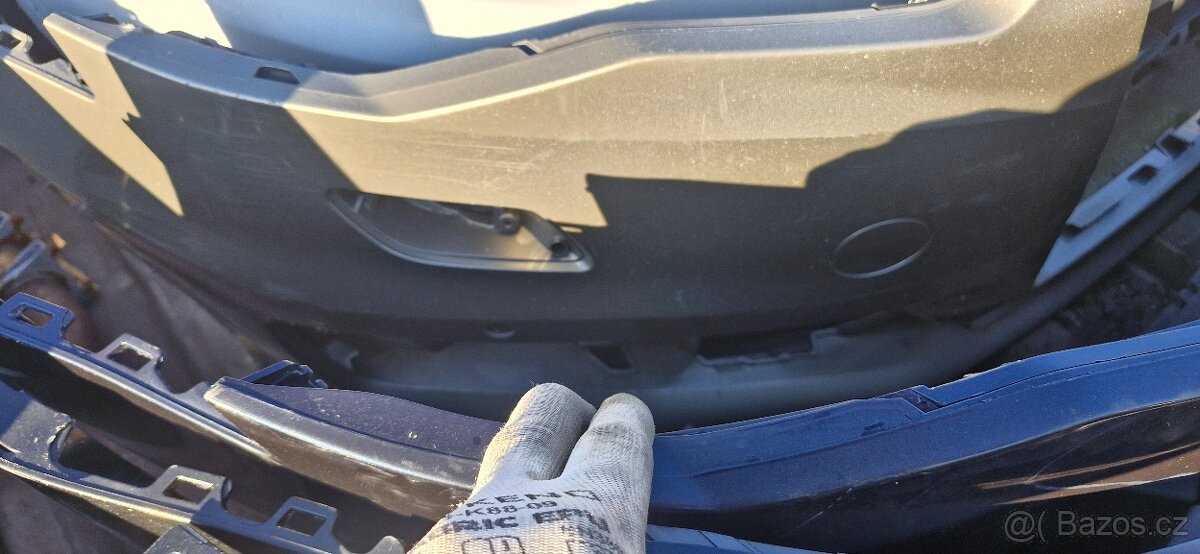 Predni naraznik audi A6 4G - 2