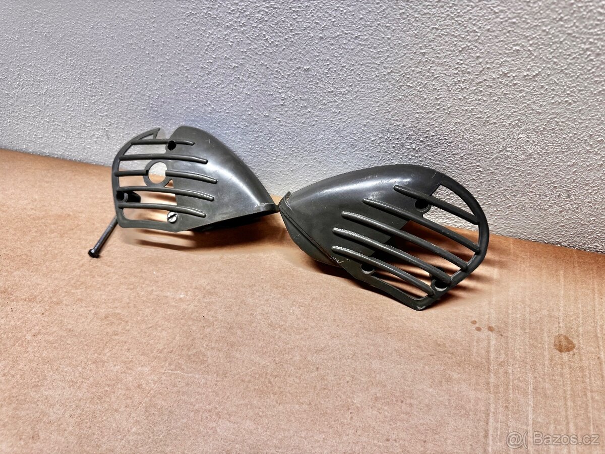 Kryty karburátoru Stadion S22 - 2